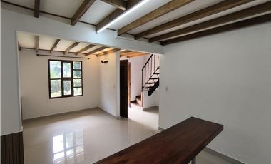 Dos Casas en Venta en La Estrella