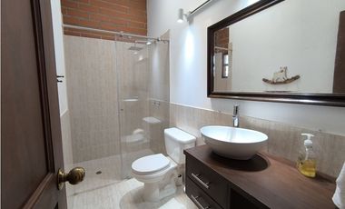 Dos Casas en Venta en La Estrella