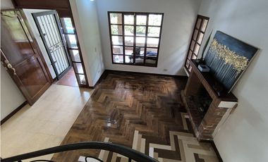 Dos Casas en Venta en La Estrella