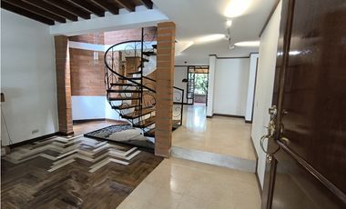 Dos Casas en Venta en La Estrella