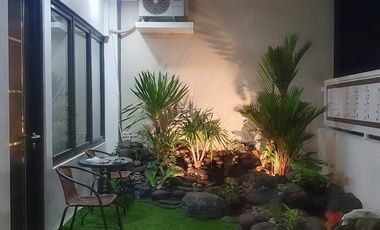 Dijual Rumah 2 Lantai,  1 KT , 2 KM Luas 243M² SHM