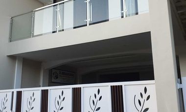 Dijual Rumah 2 Lantai,  1 KT , 2 KM Luas 243M² SHM