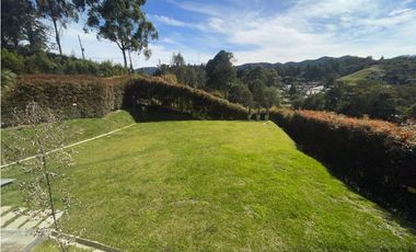 Casa Amoblada en Arriendo en Alto de Palmas