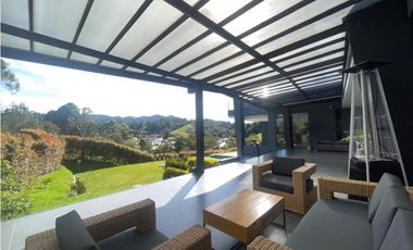 Casa Amoblada en Arriendo en Alto de Palmas