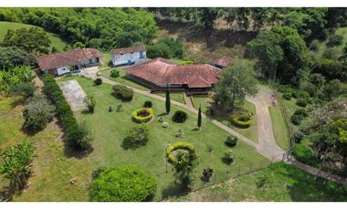 VENDO ESPECTACULAR FINCA EN QUIMBAYA