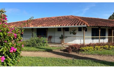 VENDO ESPECTACULAR FINCA EN QUIMBAYA