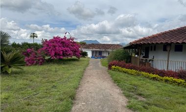 VENDO ESPECTACULAR FINCA EN QUIMBAYA