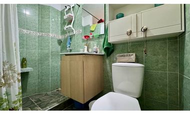 Casa bifamiliar de dos pisos en venta - Barrio El Sembrador, Palmira