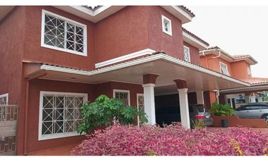 CRISTOBAL / COLON / CIUDAD DEL SOL / 450M / DUPLEX / 6 HABITACIONES JC