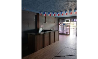 LOCAL VILLA LUCRE / CENTRO COMERCIAL PUNTA FRESCA / 55M / DEPOSITO JC