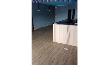 LOCAL VILLA LUCRE / CENTRO COMERCIAL PUNTA FRESCA / 55M / DEPOSITO JC