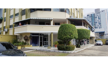 PARQUE LEFEVRE / PLAZA DEL ISTMO / 248M / LOCAL CON OFICINAS Y BODEGA