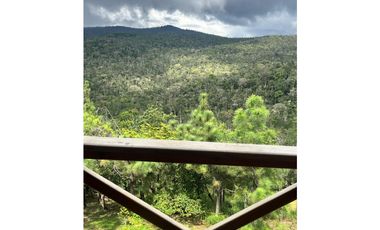 CERRO AZUL / CENTINELA / 2 NIVELES / 1821 M / 3 HABITACION / AMOBLADA