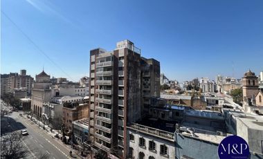 VENTA EDIFICIO 7 PISOS DE OFICINAS + CASA- BARRIO CENTRO