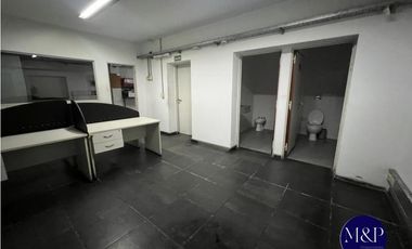 VENTA EDIFICIO 7 PISOS DE OFICINAS + CASA- BARRIO CENTRO