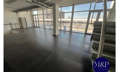 VENTA EDIFICIO 7 PISOS DE OFICINAS + CASA- BARRIO CENTRO