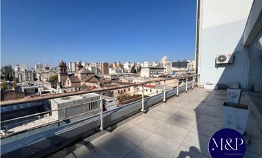 VENTA EDIFICIO 7 PISOS DE OFICINAS + CASA- BARRIO CENTRO