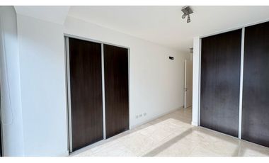 ALQUILER 24 MESES  CATEGORIA SEMIPISO 4 AMBIENTES, VARESSE
