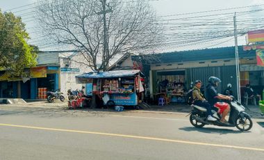 Rumah di Jalan Raya Bandung Akses Strategis Cocok Untuk Bisnis