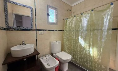 Departamento Tipo Casa en alquiler en Wilde Centro