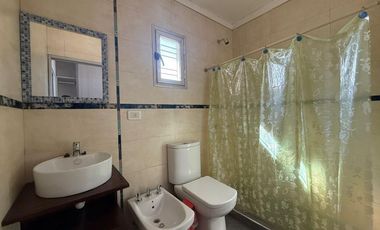 Departamento Tipo Casa en alquiler en Wilde Centro
