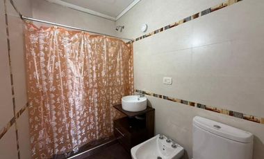 Departamento Tipo Casa en alquiler en Wilde Centro