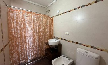 Departamento Tipo Casa en alquiler en Wilde Centro
