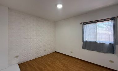 Departamento Tipo Casa en alquiler en Wilde Centro
