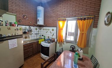 VENTA DE PH 2 DE 2 AMB EN LOMAS DE ZAMORA