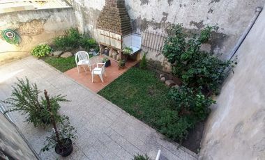 Casa venta 4 ambientes  Lanus