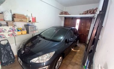 Casa venta 4 ambientes  Lanus