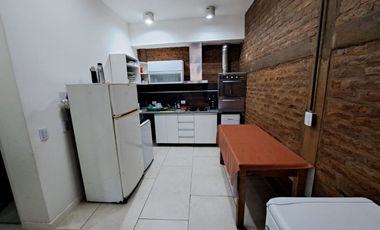 2 CASAS EN VENTA EN LONGCHAMPS CON PARQUE