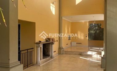 Casa en Arriendo en Enrique Ureta