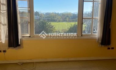 Casa en Arriendo en Enrique Ureta