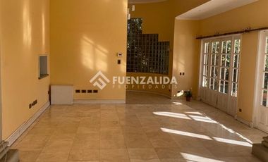 Casa en Arriendo en Enrique Ureta