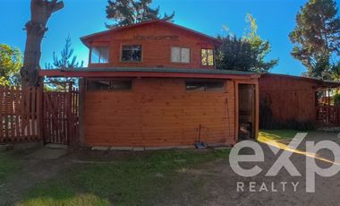 Casa en Venta en Avenida Central | Isla Negra