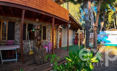 Casa en Venta en Avenida Central | Isla Negra