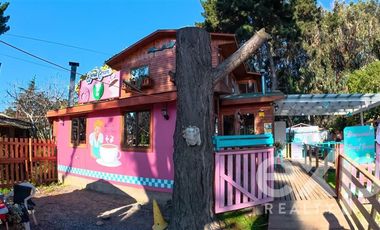 Casa en Venta en Avenida Central | Isla Negra