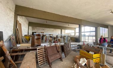 Venta Galpón c/oficinas y casa. 1100m2 l