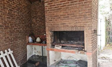 VENTA CASA 3 AMB A REFAC PIL 1023 MTS - TORTUGUITA