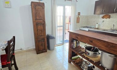 CASA EN PH AL FRENTE VENTA EN MAR DEL TUYU