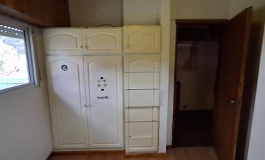 CASA VENTA LA LUCILA 5 HABITACIONES