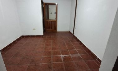 CASA VENTA LA LUCILA 5 HABITACIONES
