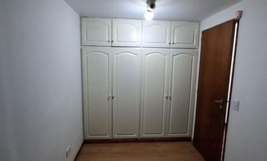 CASA VENTA LA LUCILA 5 HABITACIONES