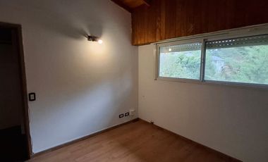CASA VENTA LA LUCILA 5 HABITACIONES