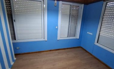 CASA VENTA LA LUCILA 5 HABITACIONES