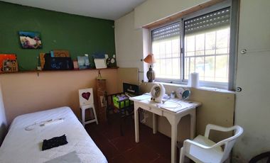 VENTA AMPLIA CASAQUINTA PILETA GRAL RODRIGUEZ