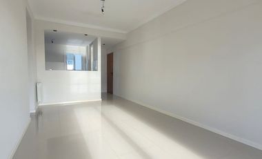 Departamento 1 dormitorio con balcon y lavadero