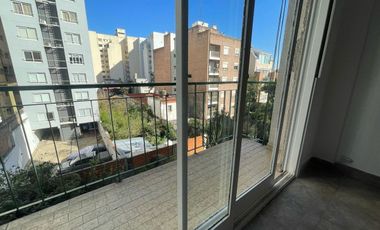 ALQUILER DEPARTAMENTO 2 AMBIENTES C/COCHERA