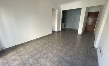 ALQUILER DEPARTAMENTO 2 AMBIENTES C/COCHERA